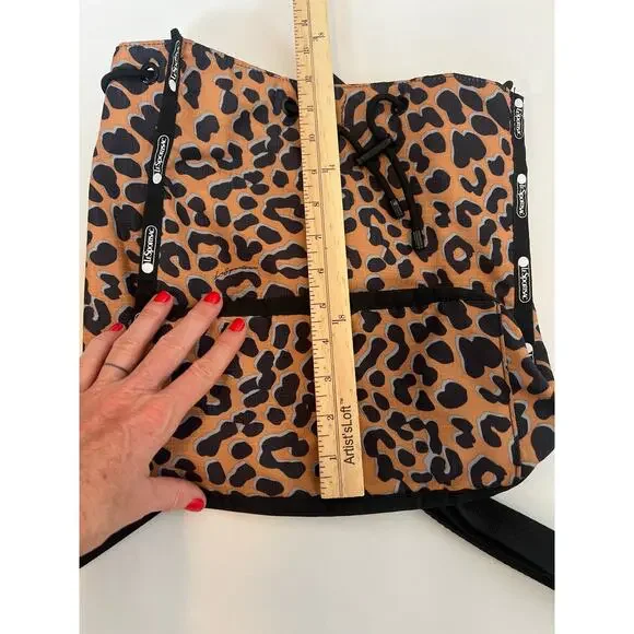 LeSportsac leopard print drawstring backpack bag purse - Picture 9 of 10